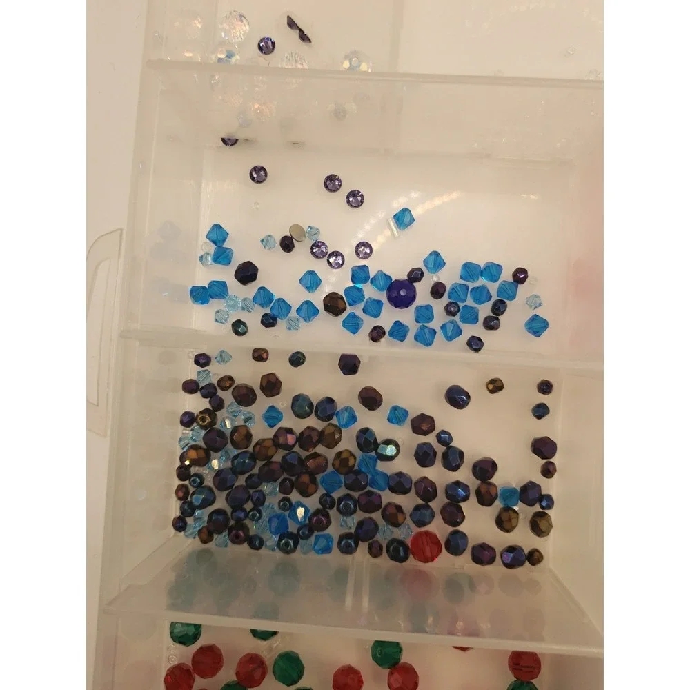 Assorted Jewelry Bead Lot Over 1lb Transparent Faceted Crafting Beads with Case